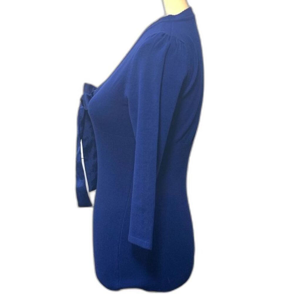 Maurices Royal Blue Sweater Medium Satin Bow V Neck 3/4 Sleeve NWOT - Picture 2 of 5